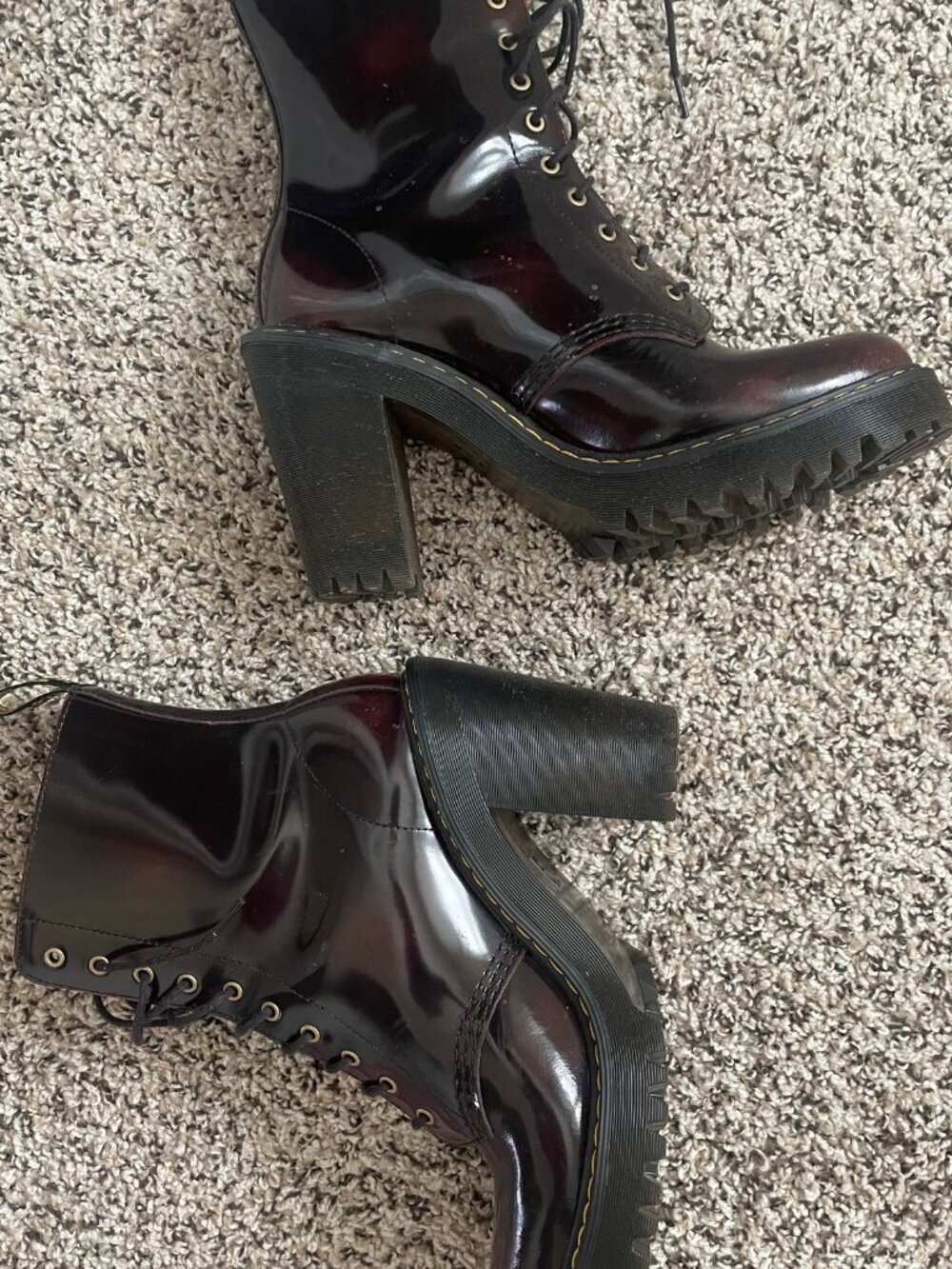 Dr Martens Kendra Boots - Burgundy